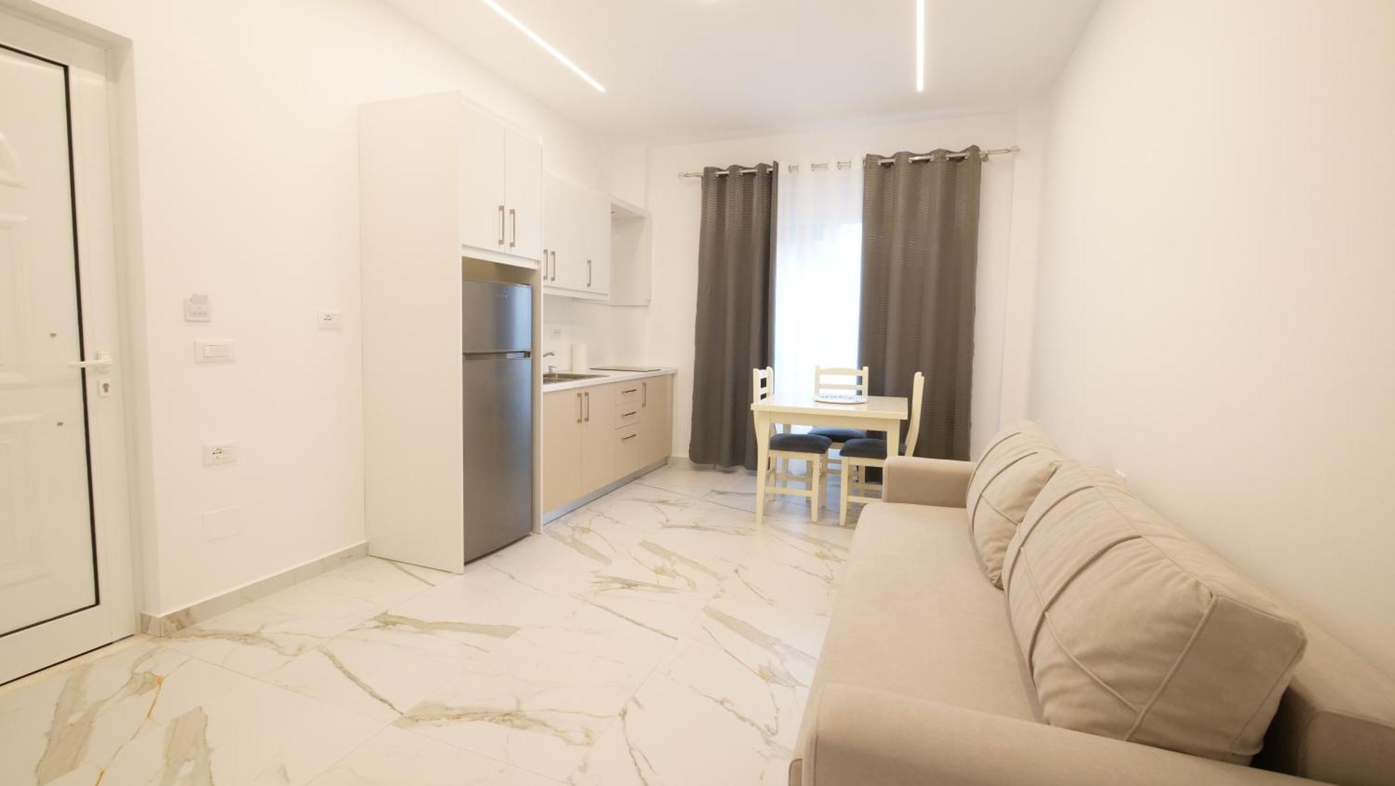 Blue Mare Apartments Саранда Экстерьер фото
