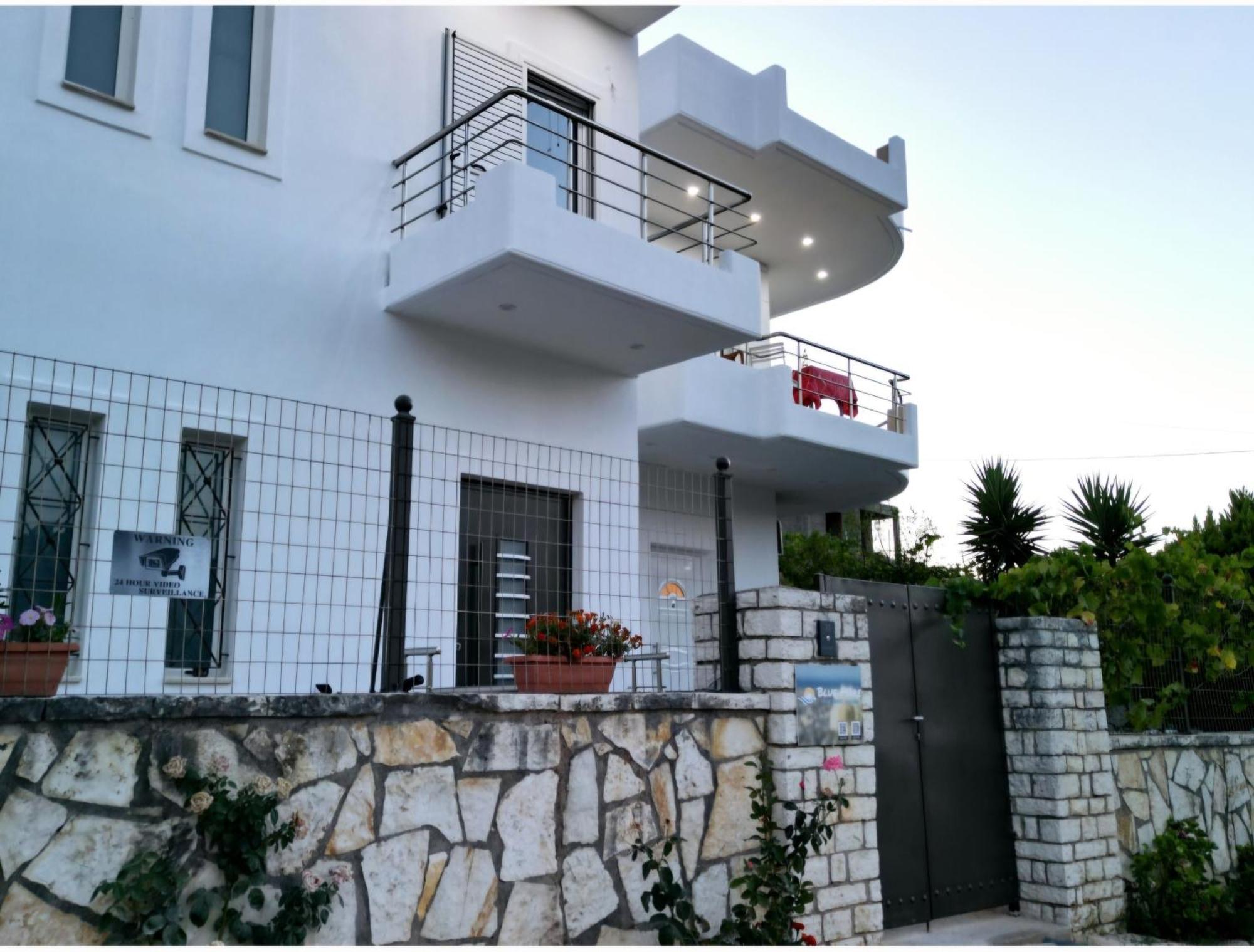 Blue Mare Apartments Саранда Экстерьер фото